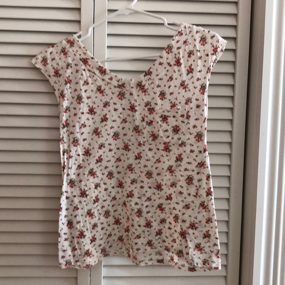 Floral top